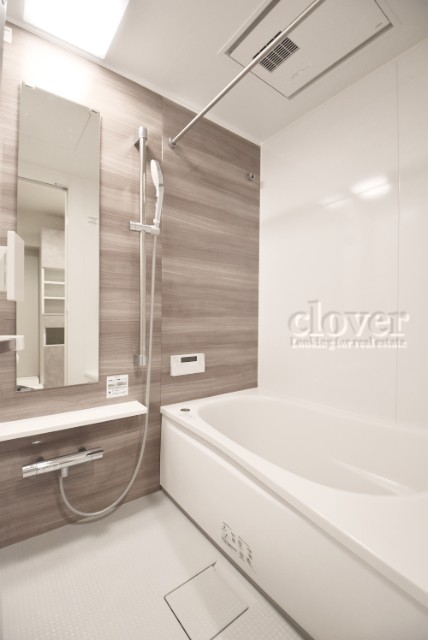 apartment 東京都渋谷区神宮前４丁目11-6　プレファス表参道7F