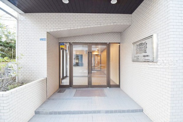 apartment 東京都渋谷区神宮前４丁目11-6　プレファス表参道7F