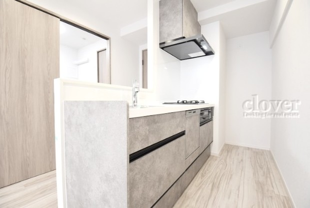 apartment 東京都渋谷区神宮前４丁目11-6　プレファス表参道7F