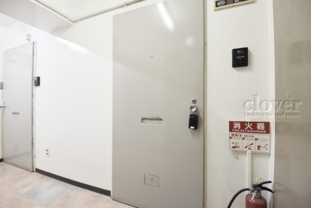apartment 東京都渋谷区神宮前４丁目11-6　プレファス表参道7F