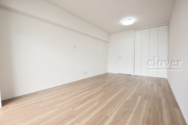 apartment 東京都渋谷区神宮前４丁目11-6　プレファス表参道7F