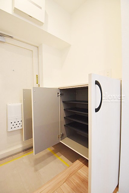 apartment 東京都渋谷区神宮前４丁目11-6　プレファス表参道7F