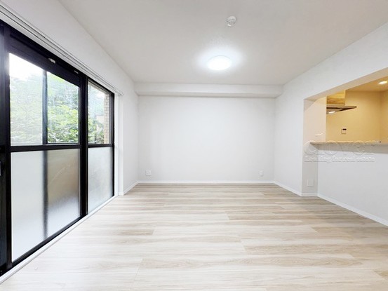 apartment 東京都渋谷区神宮前４丁目11-6　プレファス表参道7F