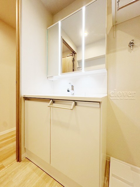 apartment 東京都渋谷区神宮前４丁目11-6　プレファス表参道7F