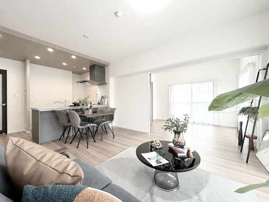 apartment 東京都渋谷区神宮前４丁目11-6　プレファス表参道7F