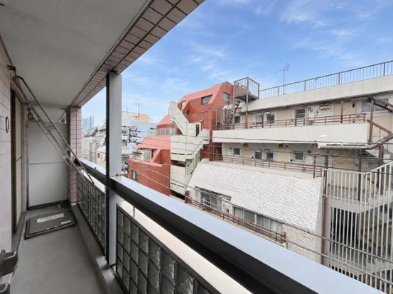 apartment 東京都渋谷区神宮前４丁目11-6　プレファス表参道7F