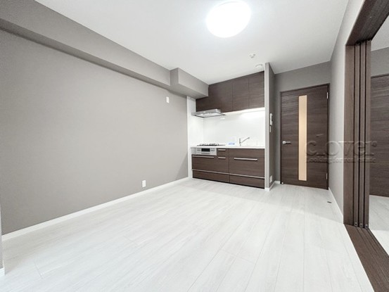 apartment 東京都渋谷区神宮前４丁目11-6　プレファス表参道7F