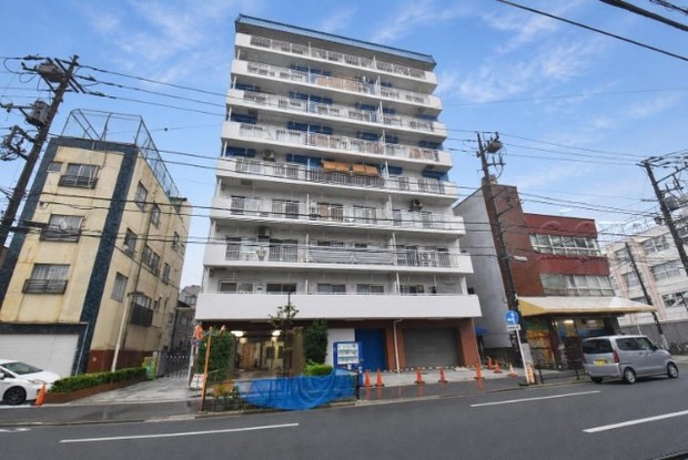 apartment 東京都渋谷区神宮前４丁目11-6　プレファス表参道7F