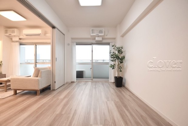 apartment 東京都渋谷区神宮前４丁目11-6　プレファス表参道7F