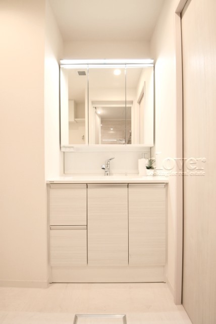 apartment 東京都渋谷区神宮前４丁目11-6　プレファス表参道7F