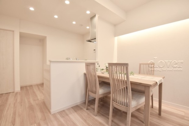 apartment 東京都渋谷区神宮前４丁目11-6　プレファス表参道7F