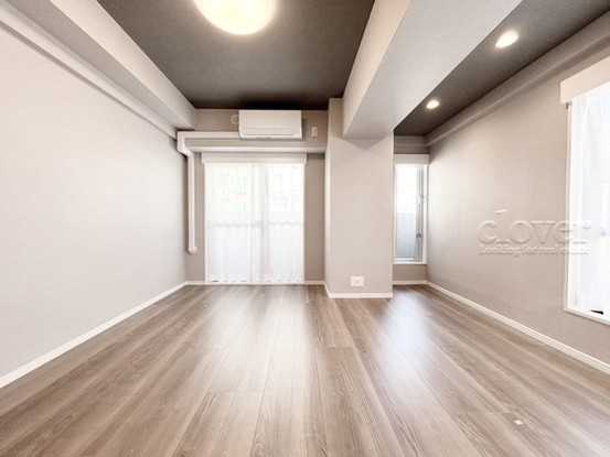 apartment 東京都渋谷区神宮前４丁目11-6　プレファス表参道7F