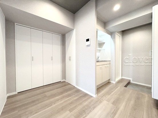 apartment 東京都渋谷区神宮前４丁目11-6　プレファス表参道7F