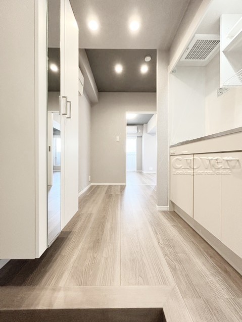 apartment 東京都渋谷区神宮前４丁目11-6　プレファス表参道7F