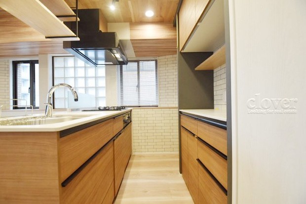 apartment 東京都渋谷区神宮前４丁目11-6　プレファス表参道7F