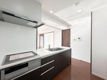 apartment 東京都立川市錦町２丁目6-2 ステラNKビル1F