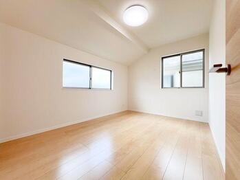 detached 東京都立川市錦町２丁目6-2 ステラNKビル1F