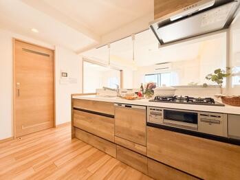 apartment 東京都立川市錦町２丁目6-2 ステラNKビル1F