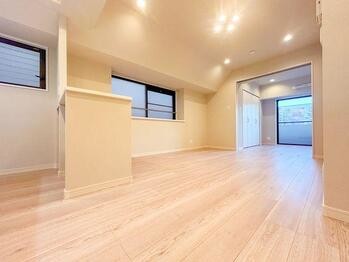 apartment 東京都立川市錦町２丁目6-2 ステラNKビル1F