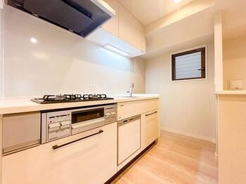 apartment 東京都立川市錦町２丁目6-2 ステラNKビル1F