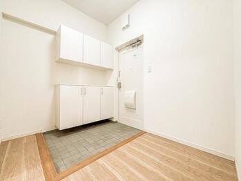 apartment 東京都立川市錦町２丁目6-2 ステラNKビル1F