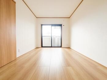 apartment 東京都立川市錦町２丁目6-2 ステラNKビル1F