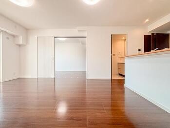 apartment 東京都立川市錦町２丁目6-2 ステラNKビル1F