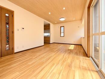 detached 東京都立川市錦町２丁目6-2 ステラNKビル1F