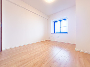 apartment 東京都立川市錦町２丁目6-2 ステラNKビル1F
