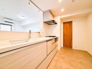 apartment 東京都立川市錦町２丁目6-2 ステラNKビル1F