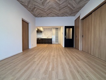 apartment 東京都立川市錦町２丁目6-2 ステラNKビル1F