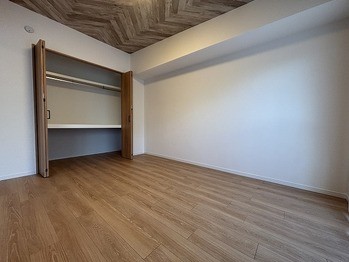 apartment 東京都立川市錦町２丁目6-2 ステラNKビル1F