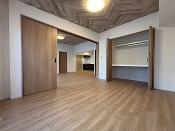 apartment 東京都立川市錦町２丁目6-2 ステラNKビル1F