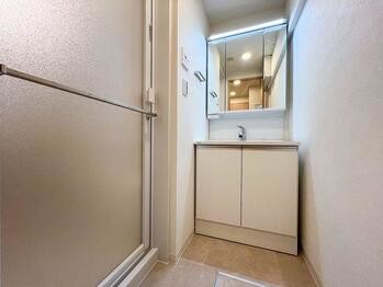 apartment 東京都立川市錦町２丁目6-2 ステラNKビル1F
