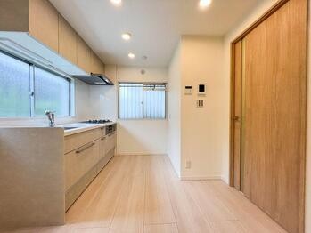 apartment 東京都立川市錦町２丁目6-2 ステラNKビル1F