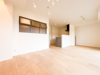 apartment 東京都立川市錦町２丁目6-2 ステラNKビル1F