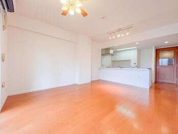 apartment 東京都立川市錦町２丁目6-2 ステラNKビル1F