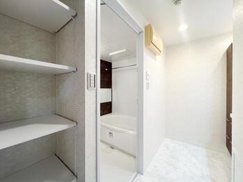 apartment 東京都立川市錦町２丁目6-2 ステラNKビル1F