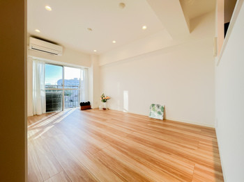 apartment 東京都立川市錦町２丁目6-2 ステラNKビル1F