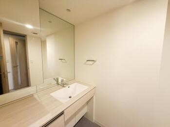 apartment 東京都立川市錦町２丁目6-2 ステラNKビル1F