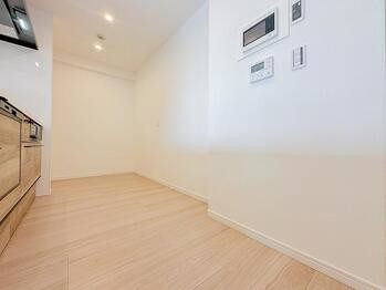 apartment 東京都立川市錦町２丁目6-2 ステラNKビル1F
