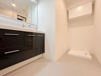 apartment 東京都立川市錦町２丁目6-2 ステラNKビル1F