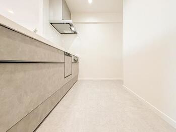 apartment 東京都立川市錦町２丁目6-2 ステラNKビル1F