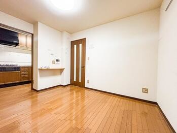 apartment 東京都立川市錦町２丁目6-2 ステラNKビル1F