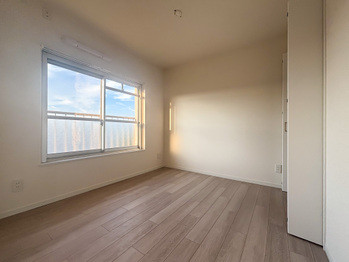 apartment 東京都立川市錦町２丁目6-2 ステラNKビル1F