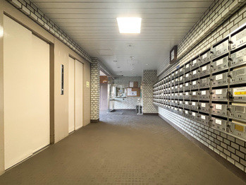 apartment 東京都立川市錦町２丁目6-2 ステラNKビル1F