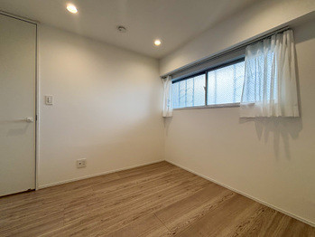 apartment 東京都立川市錦町２丁目6-2 ステラNKビル1F