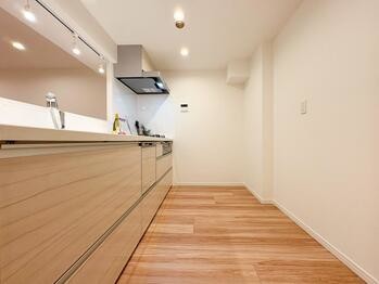 apartment 東京都立川市錦町２丁目6-2 ステラNKビル1F