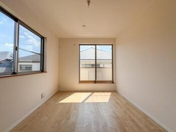 detached 東京都立川市錦町２丁目6-2 ステラNKビル1F