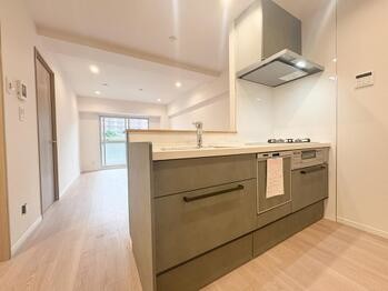 apartment 東京都立川市錦町２丁目6-2 ステラNKビル1F